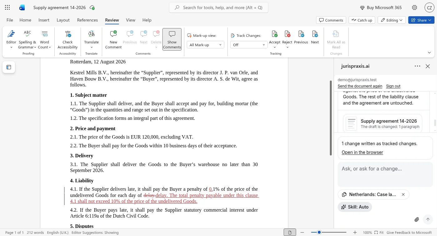 Word on the web, the Review tab: in clause 4.1 of the agreement, tracked changes put in “0.1%” and the new wording of the cap. On the right, the jurispraxis.ai panel with the answer, the card “The draft is changed: 1 paragraph”, the line “1 change written as tracked changes.” and the question box with the sources chip, Skill: Auto and the paperclip